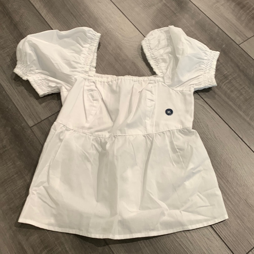 NWT A&F crop blouse